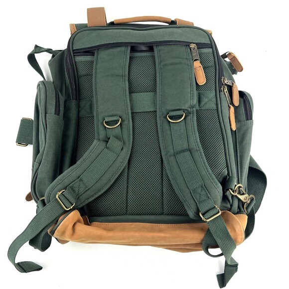 Bushnell Magnify Life Green Brown Leather Backpack Hiking Camping Laptop Bag - Picture 5 of 13